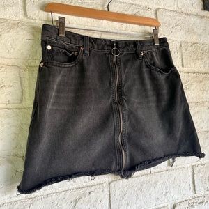 We The Free Distressed Denim Mini Skirt Size 29